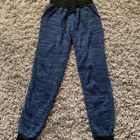 Navy blue sweatsuit - Picture 3 of 3